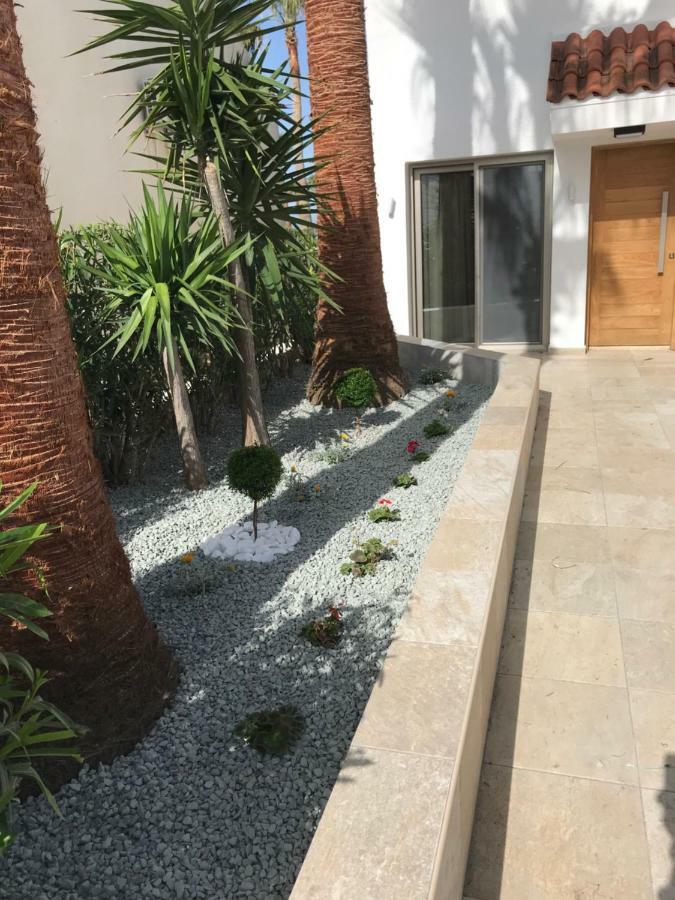 Yulya Villa By Taimoura Paphos Exterior photo